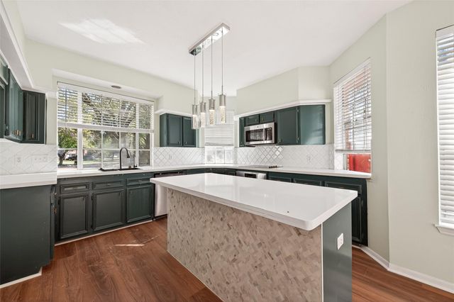 16410 Fondren Grove Drive, Missouri City, TX 77489