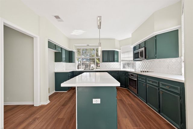 16410 Fondren Grove Drive, Missouri City, TX 77489