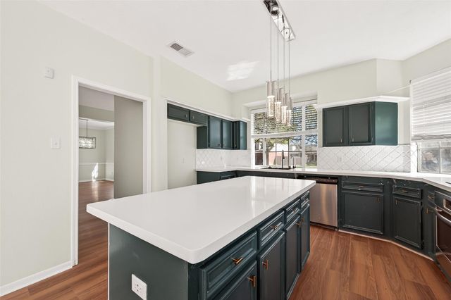 16410 Fondren Grove Drive, Missouri City, TX 77489