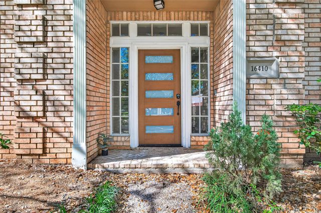 16410 Fondren Grove Drive, Missouri City, TX 77489