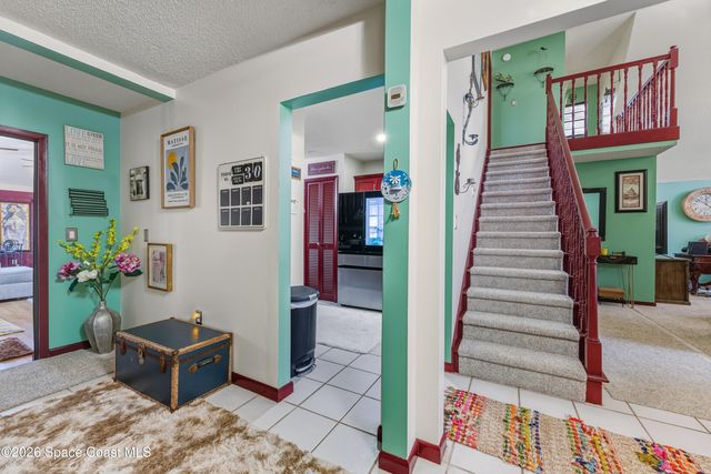 951 Pembroke Avenue NE, Palm Bay, FL 32907