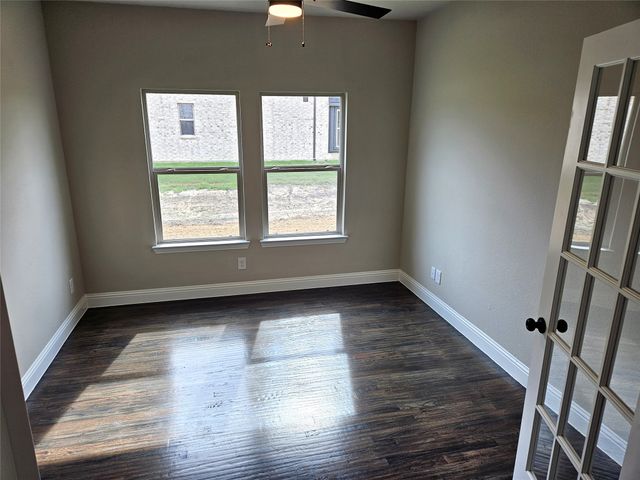 2701 Silo Lane, Van Alstyne, TX 75495