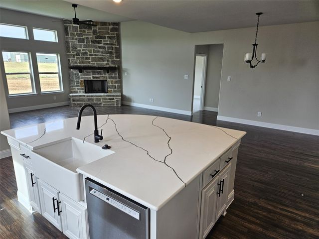 2701 Silo Lane, Van Alstyne, TX 75495