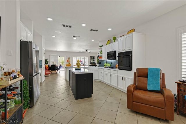 2228 Waterton Rivers Drive, Henderson, NV 89044