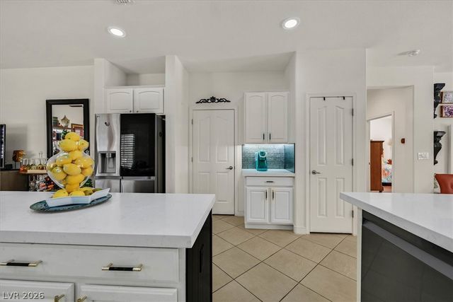2228 Waterton Rivers Drive, Henderson, NV 89044