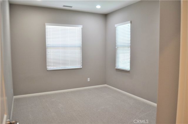 21 Norwich, Irvine, CA 92620