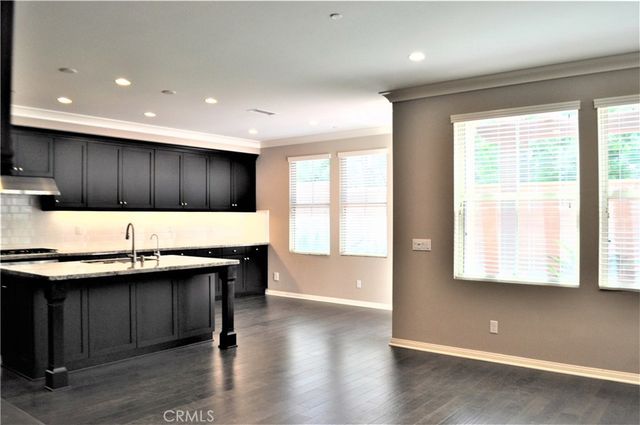 21 Norwich, Irvine, CA 92620