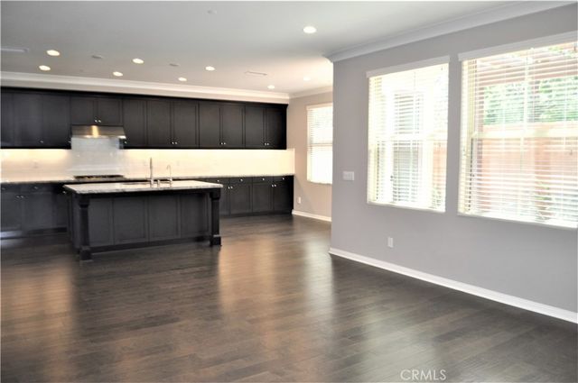 21 Norwich, Irvine, CA 92620