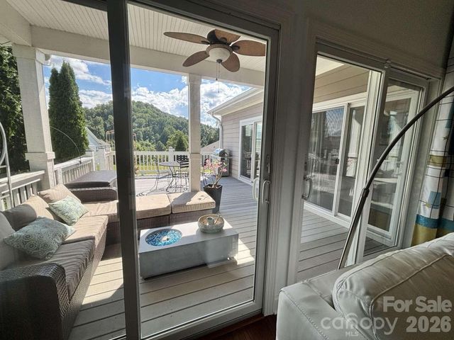 30 Rose Point Drive, Leicester, NC 28748