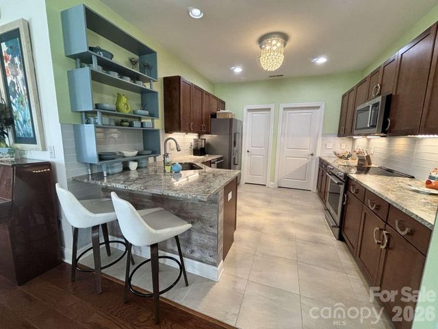 30 Rose Point Drive, Leicester, NC 28748