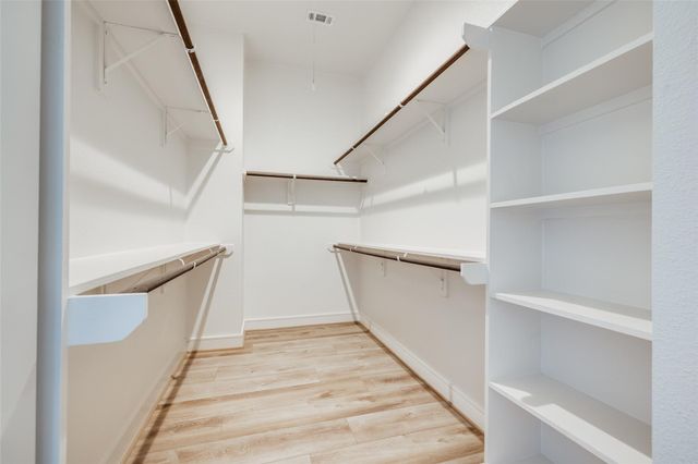 6514 Old Olive Tree Drive, Houston, TX 77091