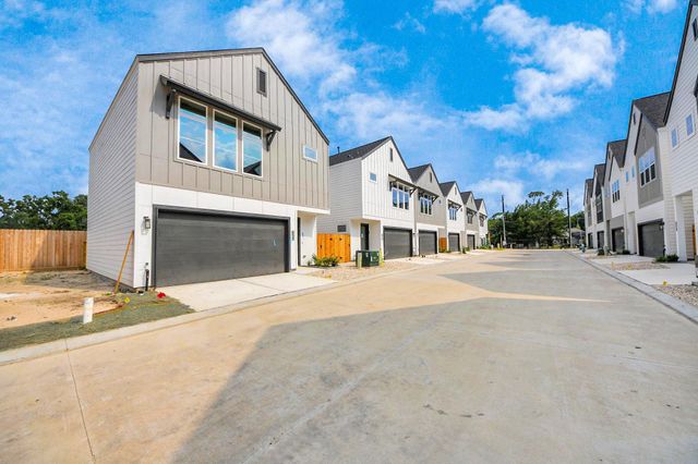 6514 Old Olive Tree Drive, Houston, TX 77091