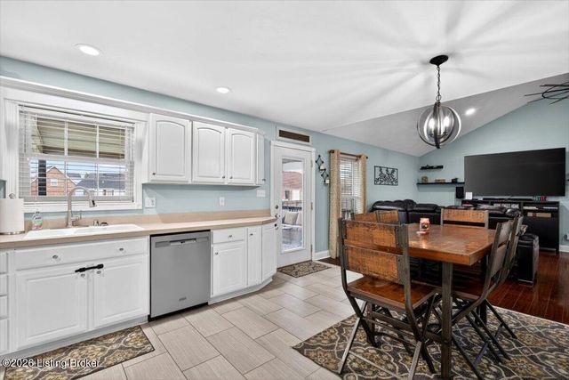 417 New Christman Ln, Shepherdsville, KY 40165
