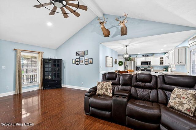 417 New Christman Ln, Shepherdsville, KY 40165