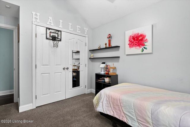 417 New Christman Ln, Shepherdsville, KY 40165