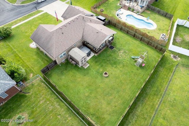 417 New Christman Ln, Shepherdsville, KY 40165