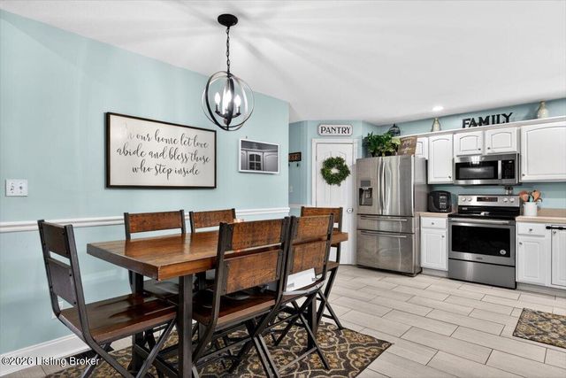 417 New Christman Ln, Shepherdsville, KY 40165