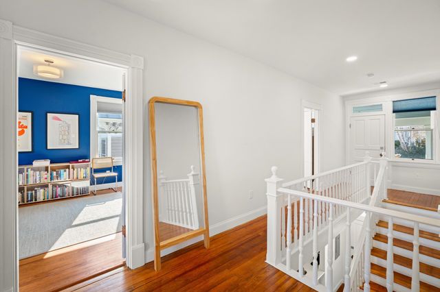 1012 W BEVERLEY ST, Staunton, VA 24401