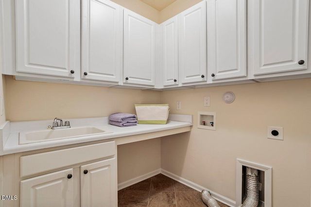 2621 Kilmartin Drive, Fuquay Varina, NC 27526