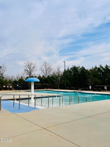 2621 Kilmartin Drive, Fuquay Varina, NC 27526