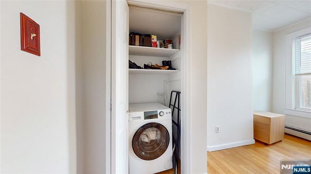466 Monmouth 4r, Jersey City, NJ 07302