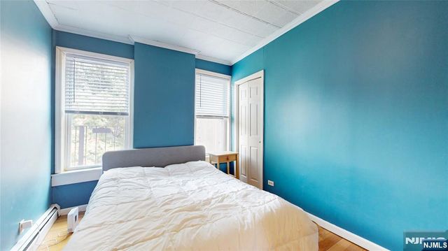 466 Monmouth 4r, Jersey City, NJ 07302