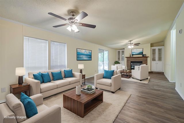 201 W Elm Drive, Murchison, TX 75778