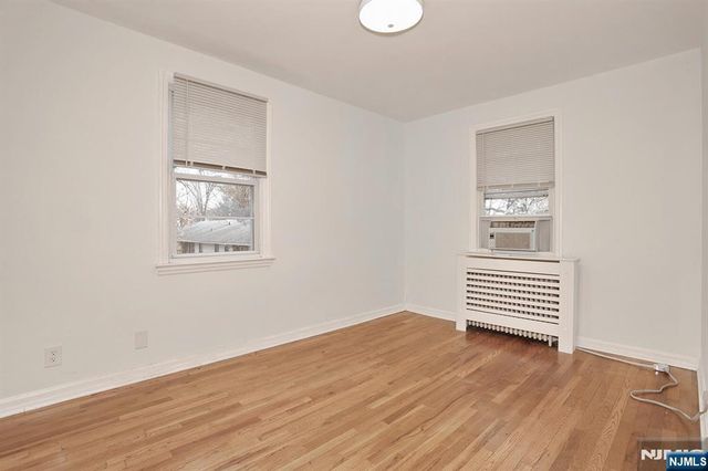 26-19 Fair Lawn Avenue E, Fair Lawn, NJ 07410