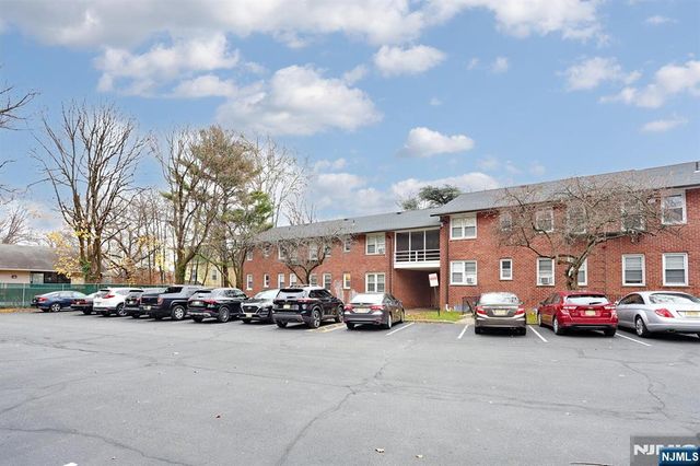 26-19 Fair Lawn Avenue E, Fair Lawn, NJ 07410