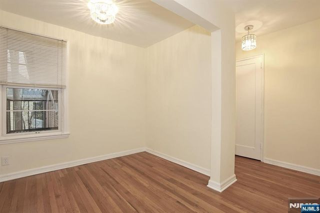 26-19 Fair Lawn Avenue E, Fair Lawn, NJ 07410