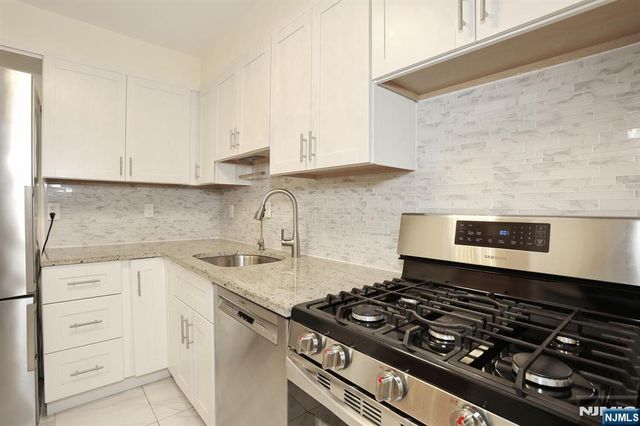 26-19 Fair Lawn Avenue E, Fair Lawn, NJ 07410