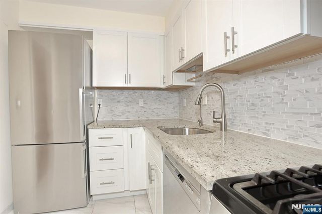 26-19 Fair Lawn Avenue E, Fair Lawn, NJ 07410