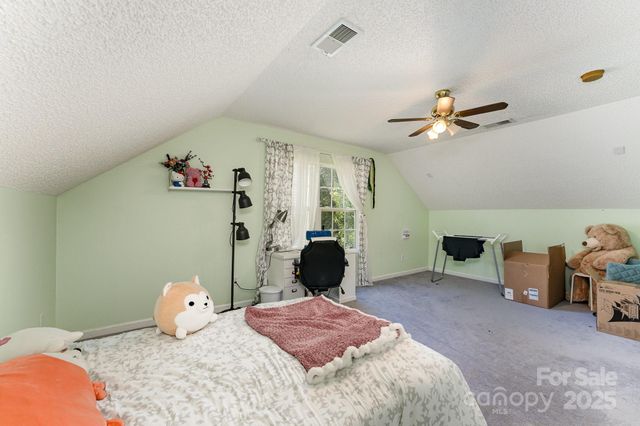 520 Grantham Lane, Charlotte, NC 28262