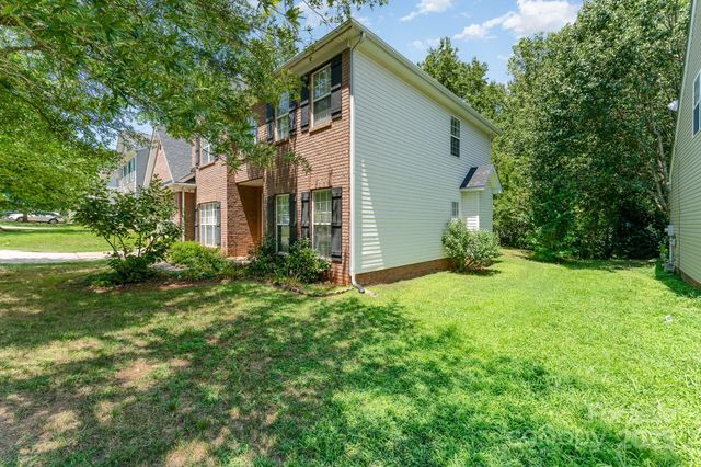 520 Grantham Lane, Charlotte, NC 28262