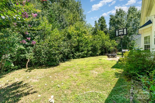 520 Grantham Lane, Charlotte, NC 28262