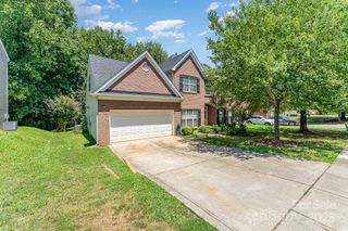 520 Grantham Lane, Charlotte, NC 28262