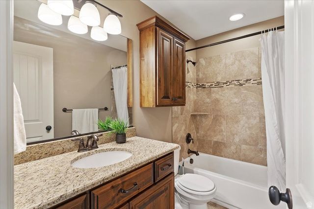 2273 E 8300 S, South Weber, UT 84405