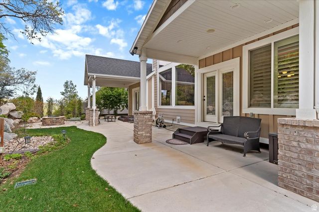 2273 E 8300 S, South Weber, UT 84405