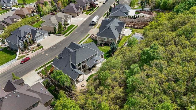 2273 E 8300 S, South Weber, UT 84405