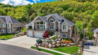 2273 E 8300 S, South Weber, UT 84405