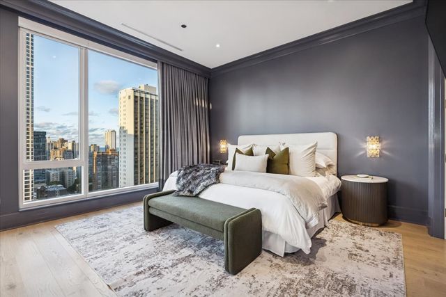 9 W Walton Street 2202, Chicago, IL 60610