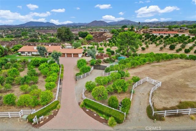 40951 PARADO DEL SOL DR, Temecula, CA 92592