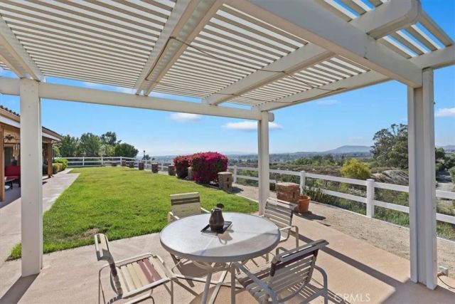 40951 PARADO DEL SOL DR, Temecula, CA 92592