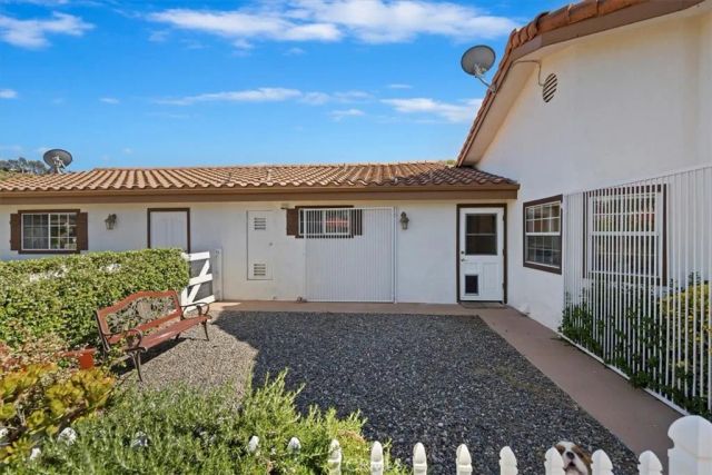 40951 PARADO DEL SOL DR, Temecula, CA 92592