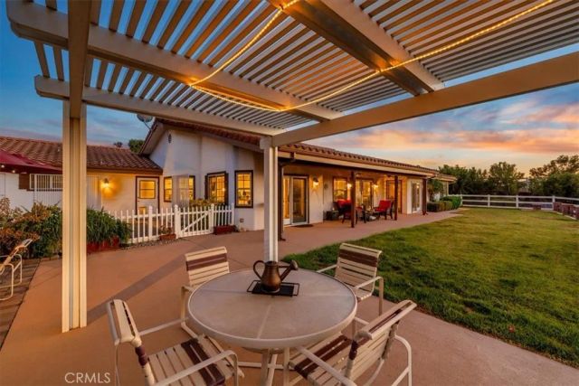 40951 PARADO DEL SOL DR, Temecula, CA 92592