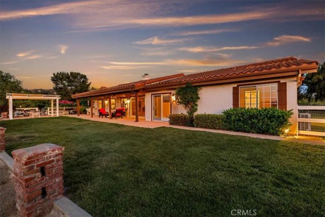 40951 PARADO DEL SOL DR, Temecula, CA 92592