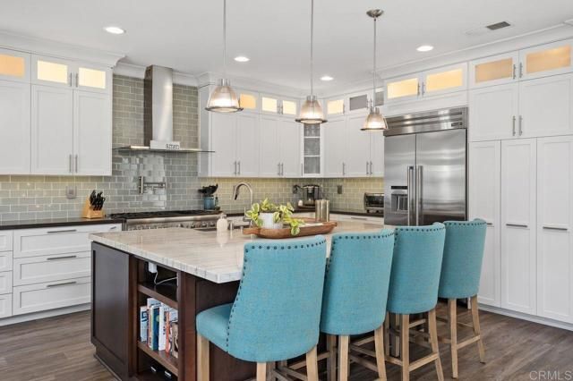 7064 Cordgrass Court, Carlsbad, CA 92011