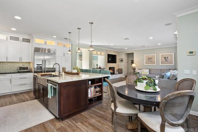 7064 Cordgrass Court, Carlsbad, CA 92011