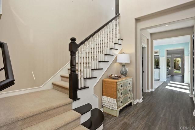 7064 Cordgrass Court, Carlsbad, CA 92011