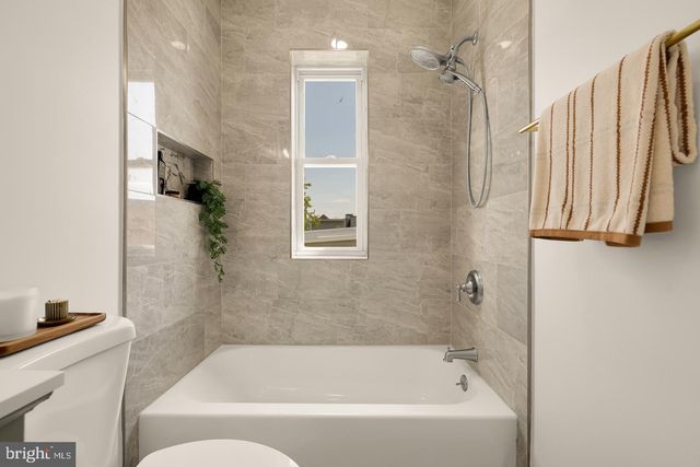 344 ELM ST NW, Washington, DC 20001